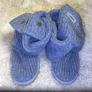 UGG Women's Classic Cardy Winter Boot sz 7